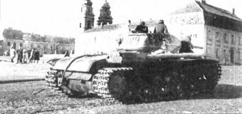 Тяжёлый танк КВ в бою _292.jpg