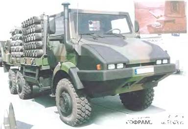 Энциклопедия военных автомобилей 1769~2006 гг. С-Я pic_140.jpg