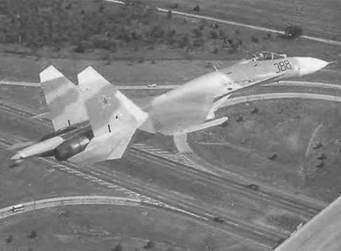 Энциклопедия современной военной авиации 1945-2002: Часть 1. Самолеты pic_372.jpg