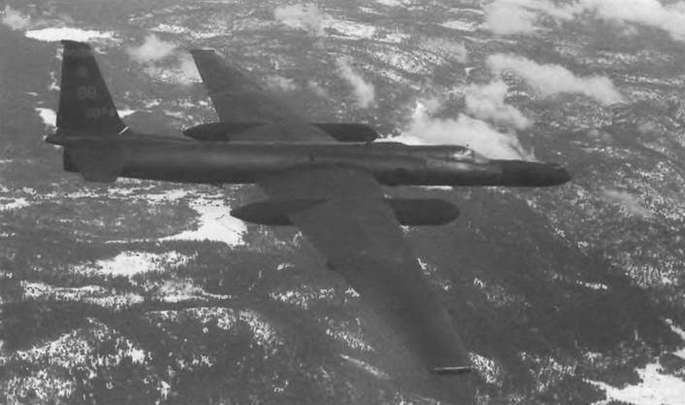 Энциклопедия современной военной авиации 1945-2002: Часть 1. Самолеты pic_510.jpg