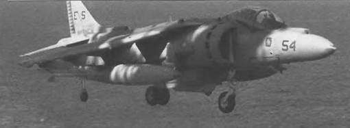 Энциклопедия современной военной авиации 1945-2002: Часть 1. Самолеты pic_72.jpg