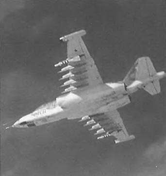 Энциклопедия современной военной авиации 1945-2002: Часть 1. Самолеты pic_88.jpg