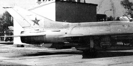 Истребитель МиГ-21 Рождение легенды pic_21.jpg