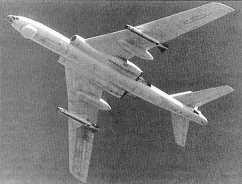 Ту-16 Ракетно бомбовый ударный комплекс Советских ВВС pic_162.jpg
