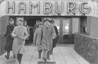 Inferno: The Devastation of Hamburg, 1943 _3.jpg