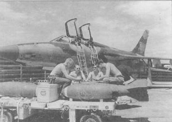 F-105 Thunderchief pic_145.jpg