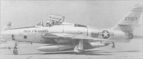 F-105 Thunderchief pic_8.jpg