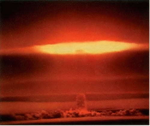 Решающий шаг к миру. Водородная бомба с атомным обжатием РДС-37 i_096.jpg