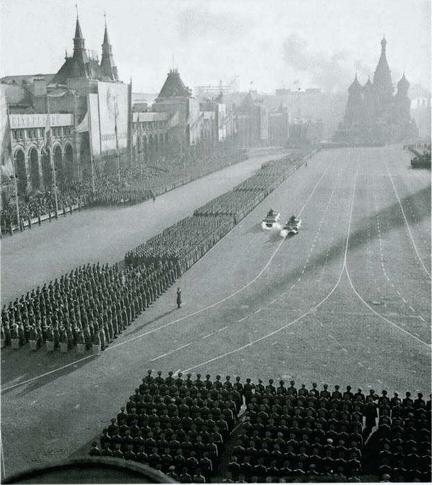 Решающий шаг к миру. Водородная бомба с атомным обжатием РДС-37 i_100.jpg