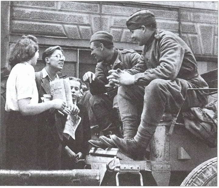 Кто освободил Прагу в 1945 г. Загадки Пражского восстания i_032.jpg