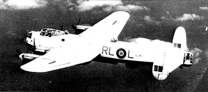 Avro Lancaster pic_163.jpg
