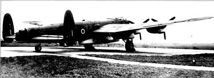 Avro Lancaster pic_175.jpg