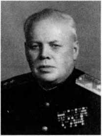 Адмиралы и генералы Военно-морского флота СССР: 1946-1960 _448.jpg