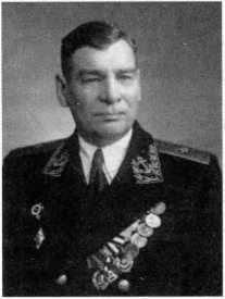 Адмиралы и генералы Военно-морского флота СССР: 1946-1960 _461.jpg
