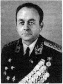 Адмиралы и генералы Военно-морского флота СССР: 1946-1960 _527.jpg