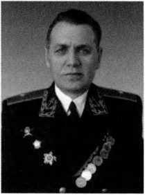 Адмиралы и генералы Военно-морского флота СССР: 1946-1960 _529.jpg