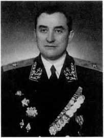 Адмиралы и генералы Военно-морского флота СССР: 1946-1960 _555.jpg