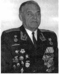 Адмиралы и генералы Военно-морского флота СССР: 1946-1960 _574.jpg