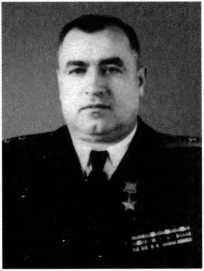 Адмиралы и генералы Военно-морского флота СССР: 1946-1960 _612.jpg
