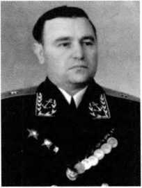 Адмиралы и генералы Военно-морского флота СССР: 1946-1960 _616.jpg