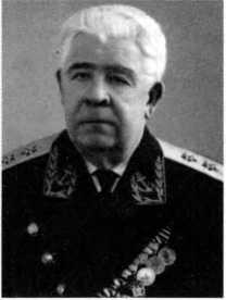 Адмиралы и генералы Военно-морского флота СССР: 1946-1960 _79.jpg
