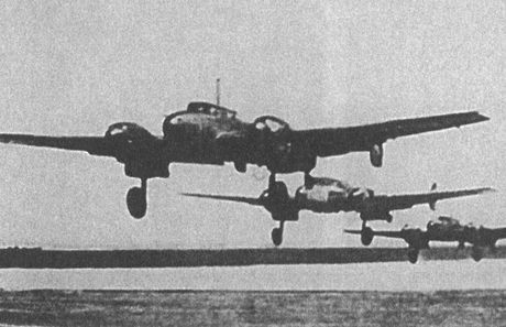 Черный крест и красная звезда. Воздушная война над Россией. 1941–1944 i_034.jpg