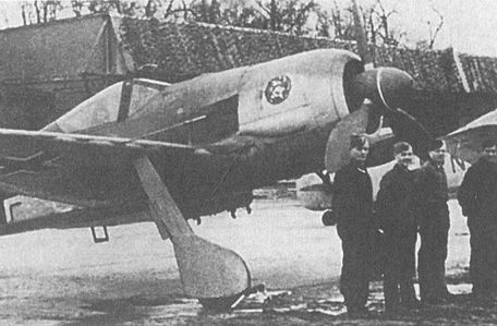 Черный крест и красная звезда. Воздушная война над Россией. 1941–1944 i_120.jpg