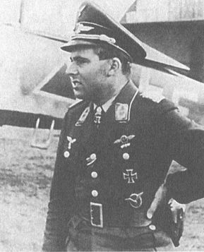 Черный крест и красная звезда. Воздушная война над Россией. 1941–1944 i_128.jpg