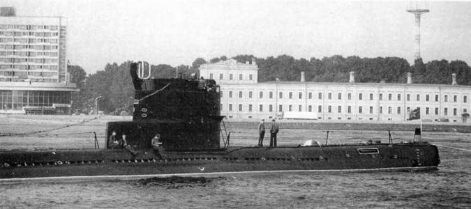 Подводные лодки 613 проекта pic_102.jpg