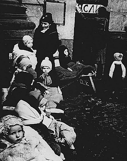 Детская книга войны - Дневники 1941-1945 Detskijjsad237.jpg