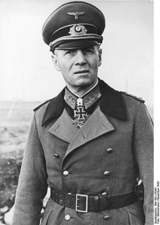 Rommel's Deutsches Afrika Korps 1941-1943 _3.jpg