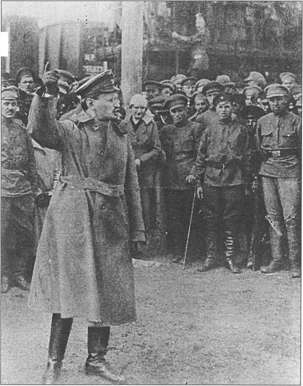 Отечественные спецслужбы и Красная армия. 1917-1921 i_014.jpg
