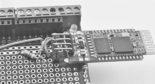 Maker's Guide to the Zombie Apocalypse: Defend Your Base with Simple Circuits, Arduino, and Raspberry Pi _117.jpg