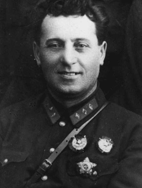 1937 год: Элита Красной Армии на Голгофе i_069.jpg