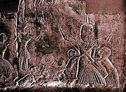 Нефертити и Эхнатон i_068.jpg