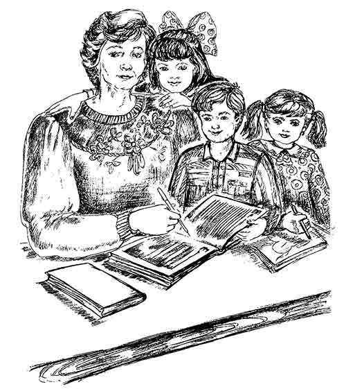 Валентина Кужелева с детьми